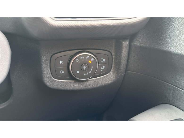 Ford Transit Courier E-Transit Courier 100kW 43kWh Trend Van Auto